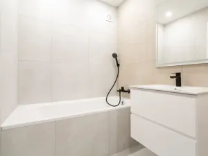 Prodej bytu 4+kk, Praha - Smíchov, U dvou srpů, 64 m2