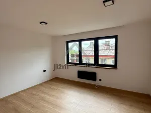 Prodej bytu 3+kk, Loučovice, 73 m2