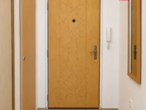 Pronájem bytu 1+1, Seč, Sídl. 9. května, 32 m2