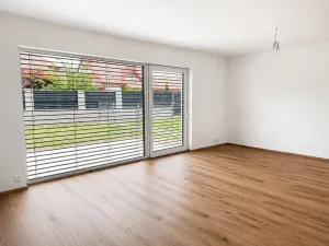 Prodej rodinného domu, Vestec, Vrbová, 172 m2