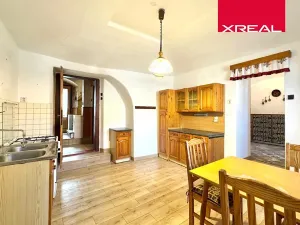 Prodej rodinného domu, Zlonice, 159 m2