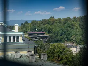 Prodej bytu 3+kk, Karlovy Vary, Zámecký vrch, 108 m2