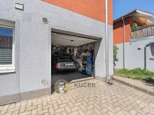 Prodej bytu 2+kk, Praha - Újezd nad Lesy, Račiněveská, 95 m2