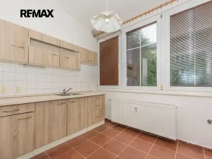 Pronájem bytu 1+kk, Plzeň, Skvrňanská, 38 m2