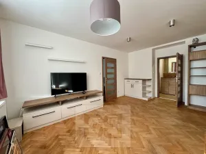 Prodej bytu 2+1, Rousínov, V Sídlišti, 61 m2