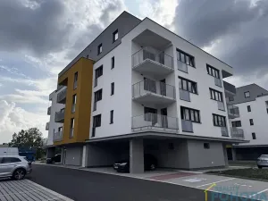 Pronájem bytu 2+kk, Dašice, U Kasáren, 51 m2