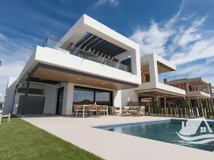 Prodej bytu 4+kk, Torrevieja, Španělsko, 176 m2