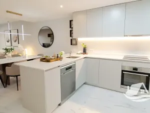 Prodej bytu 4+kk, Torrevieja, Španělsko, 124 m2