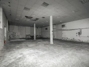 Pronájem skladu, Kladno, Na Vysokém, 367 m2