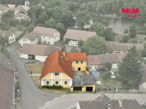 Prodej rodinného domu, Uzeničky - Černívsko, 163 m2