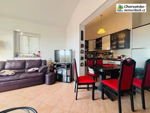 Prodej bytu 3+kk, Novalja, Chorvatsko, 75 m2