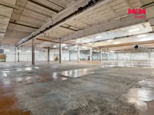 Pronájem skladu, Frýdlant, Úzká, 4500 m2