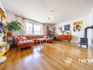 Prodej rodinného domu, Hradčany, 243 m2