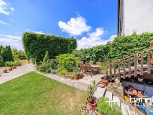 Prodej rodinného domu, Hradčany, 243 m2