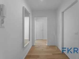 Prodej bytu 3+1, Praha - Háje, Matúškova, 73 m2