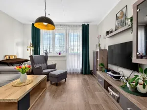 Prodej bytu 3+1, Trhové Sviny, Budovatelská, 73 m2