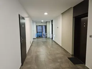 Pronájem bytu 2+kk, Praha - Holešovice, V háji, 62 m2