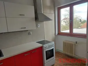 Pronájem bytu 1+1, Plzeň, Bohuslava Martinů, 37 m2