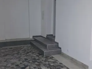 Pronájem obchodního prostoru, Roudnice nad Labem, Arnoštova, 70 m2