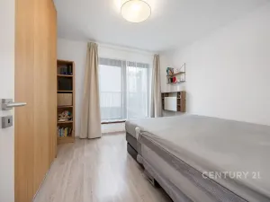 Pronájem bytu 2+kk, Praha - Hrdlořezy, Učňovská, 51 m2