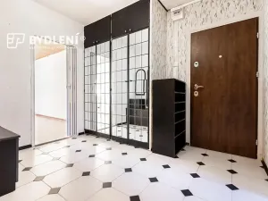 Prodej bytu 3+1, Teplice, Trnovanská, 70 m2