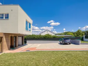 Prodej rodinného domu, Vysoký Újezd, U Rybníčka, 342 m2