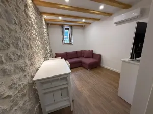 Prodej rodinného domu, Šibenik, Chorvatsko, 78 m2