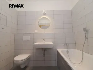 Pronájem bytu 2+kk, Chrudim, V Hliníkách, 48 m2