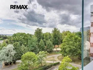 Prodej bytu 2+kk, Praha - Strašnice, Názovská, 60 m2