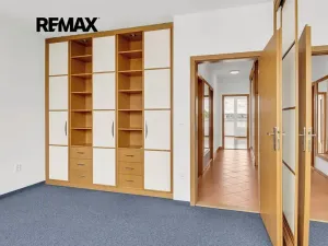Prodej bytu 2+kk, Praha - Strašnice, Názovská, 60 m2