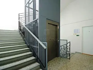 Pronájem kanceláře, Praha - Nové Město, Opletalova, 93 m2