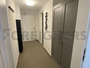 Pronájem bytu 1+kk, Pardubice, nábřeží Závodu míru, 42 m2