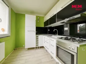 Prodej bytu 3+1, Sokolov, Slavíčkova, 84 m2