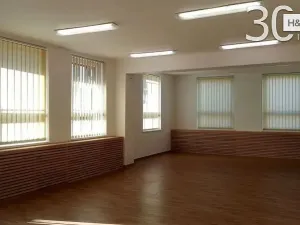 Pronájem obchodního prostoru, Hranice, 195 m2