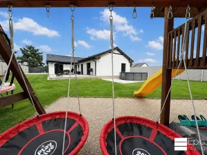 Prodej rodinného domu, Tišice, Na ladech, 116 m2