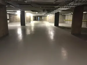Pronájem garážového stání, Praha - Dolní Počernice, Černodolská, 14 m2