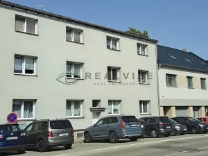 Pronájem bytu 2+kk, České Budějovice, Ledenická, 36 m2