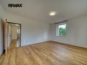 Pronájem bytu 1+1, Poděbrady, Minidova, 47 m2