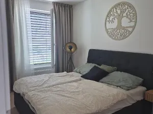 Pronájem bytu 2+kk, Praha - Hostivař, Nurmiho, 54 m2