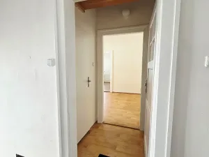 Pronájem bytu 2+kk, Praha - Řepy, Čistovická, 38 m2