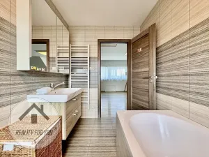 Prodej rodinného domu, Bělá pod Bezdězem, Radechovská, 240 m2
