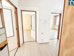 Prodej bytu 3+1, Praha - Točná, K Závorám, 75 m2