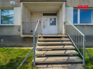 Pronájem bytu 2+1, Bílina, Sídliště Za Chlumem, 60 m2