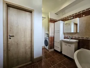 Prodej bytu 5+kk, Polevsko, 101 m2