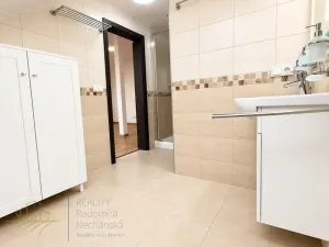 Pronájem bytu 2+1, Nová Paka, P. Bezruče, 63 m2