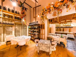 Pronájem restaurace, Praha - Vinohrady, 224 m2