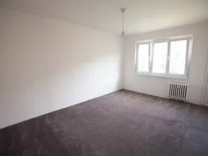 Prodej bytu 2+1, Praha, K lučinám, 52 m2