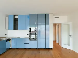 Pronájem bytu 3+kk, Praha - Smíchov, Grafická, 78 m2