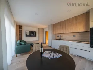 Prodej bytu 3+kk, Zaječí, Hlavní, 72 m2