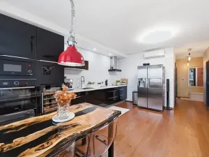 Prodej bytu 3+kk, Praha - Stodůlky, Borovanského, 80 m2